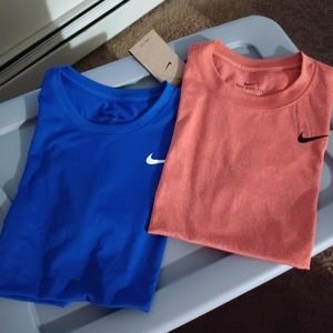 Nike women's dry tee lot of 2 new.